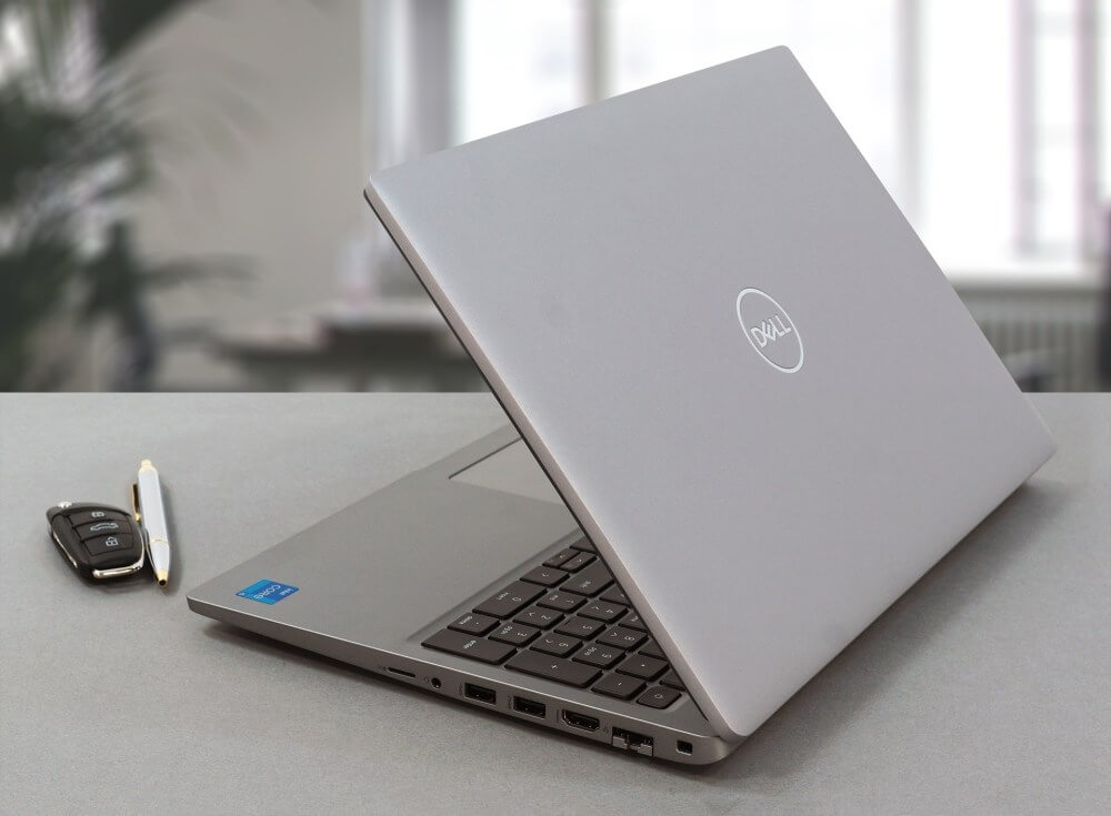 Đánh giá Dell Latitude 15 5520 - laptop Dell doanh nhân mới ra năm 2021 -  BigTOP