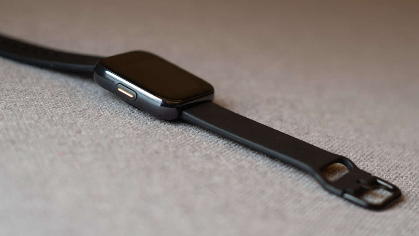 Đánh giá đồng hồ Realme Watch dây silicone, khung thép không gỉ