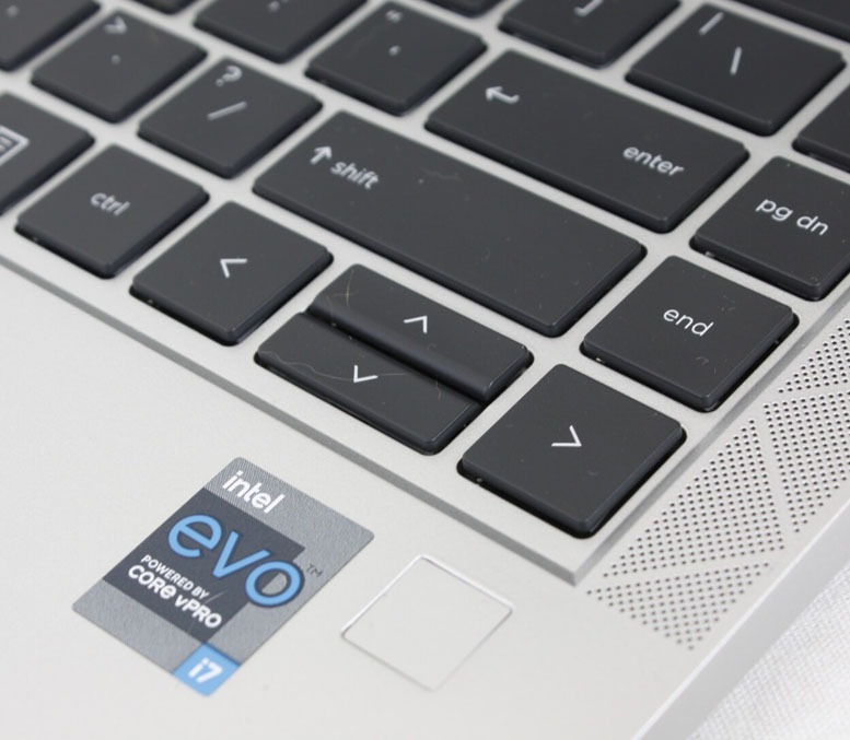 Đánh giá laptop HP EliteBook 840 Aero G8: chạy êm, mạnh và đắt tiền