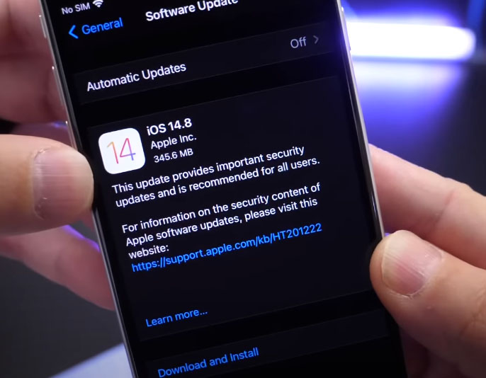 3 điều cần biết trước khi cập nhật iOS 14.8 cho iPhone