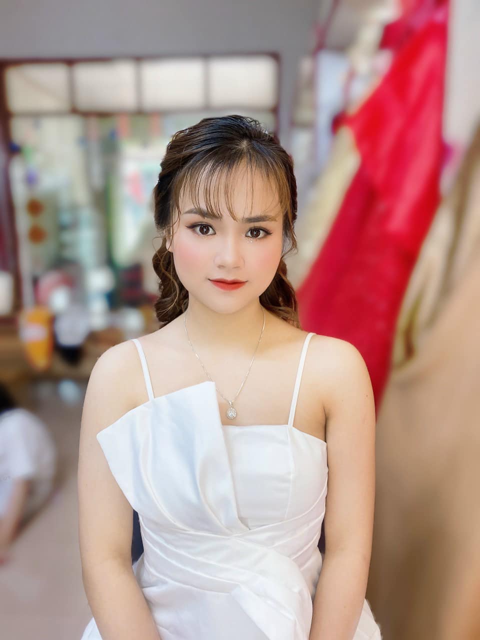 Tiệm Trang điểm cô dâu Thương Thương Eahleo, Đắk Lắk